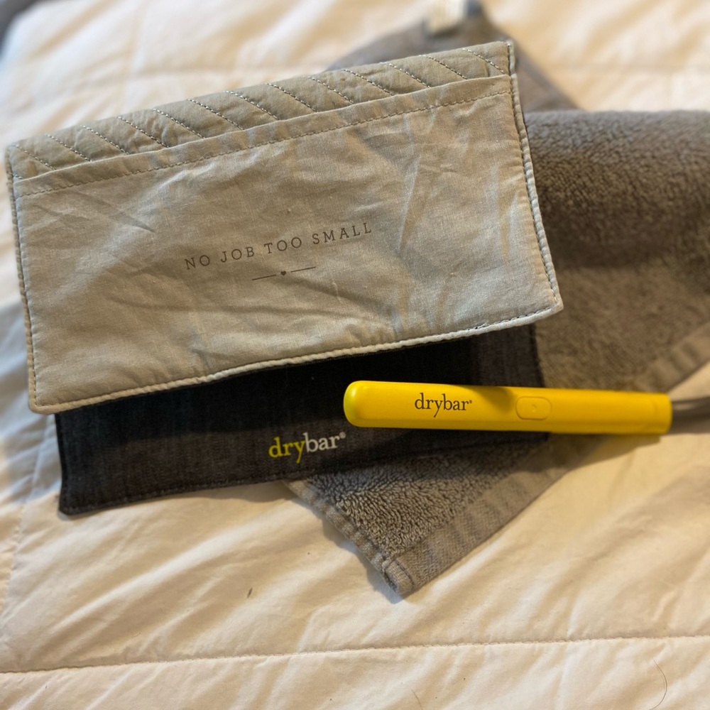 Drybar Tiny Tress Press